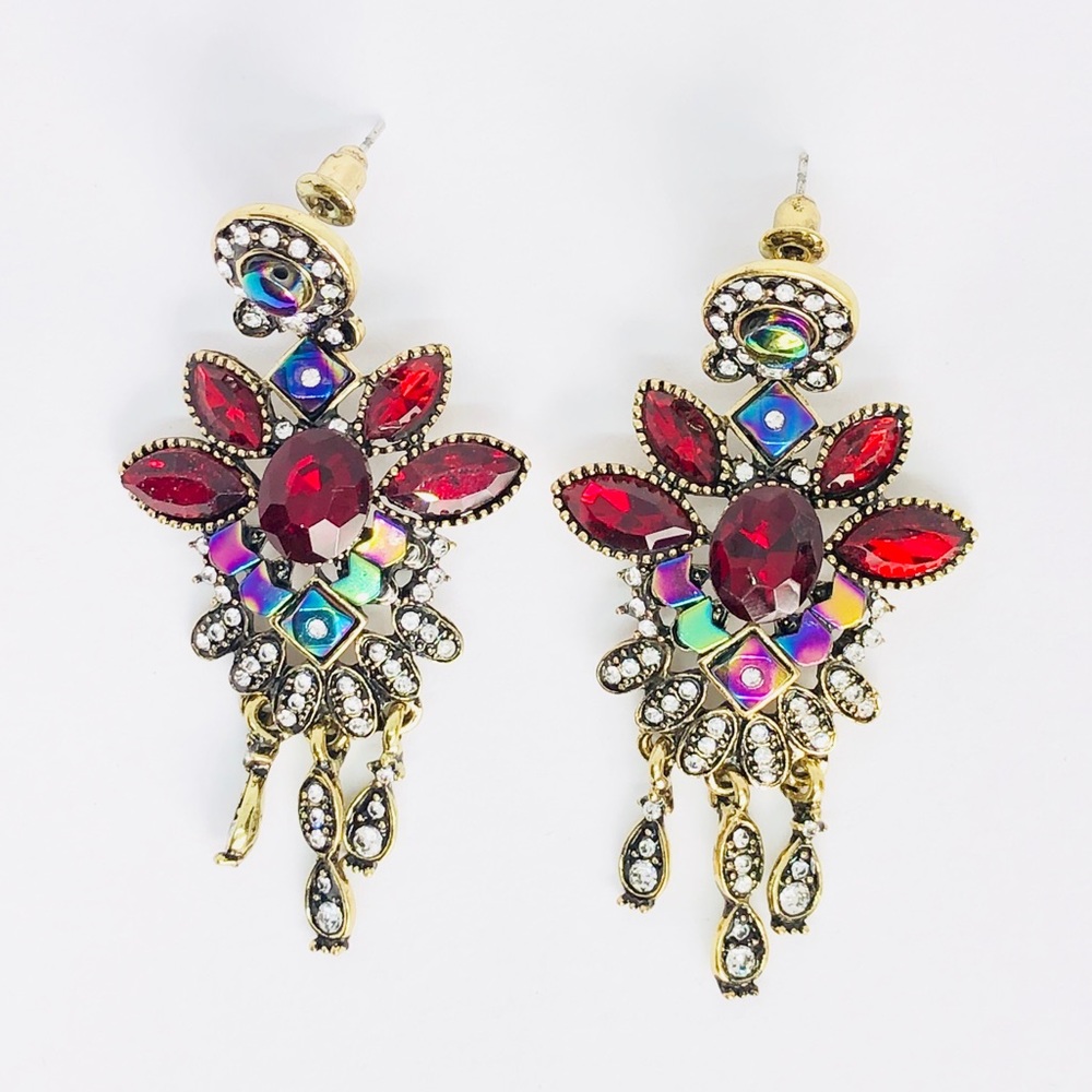 ❤️HP❤️New! Glamorous Crystals Rhinestones Earrings - Picture 2 of 3